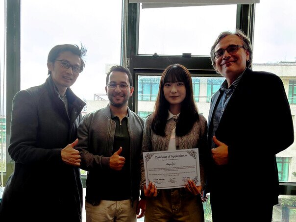 Gallery image of Certificate Presentation to 8th ChinaHE Conference Student Helpers - 2