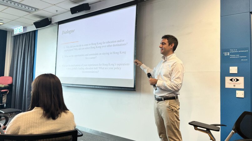 Gallery image of A Higher Education Hub for Doctoral Education: The Case of the Hong Kong PhD Fellowship Scheme - 1
