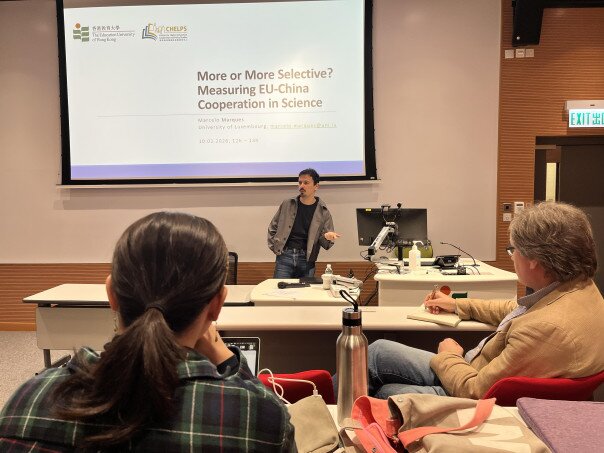 Gallery image of More or More Selective?  Measuring EU-China Cooperation in Science - 3