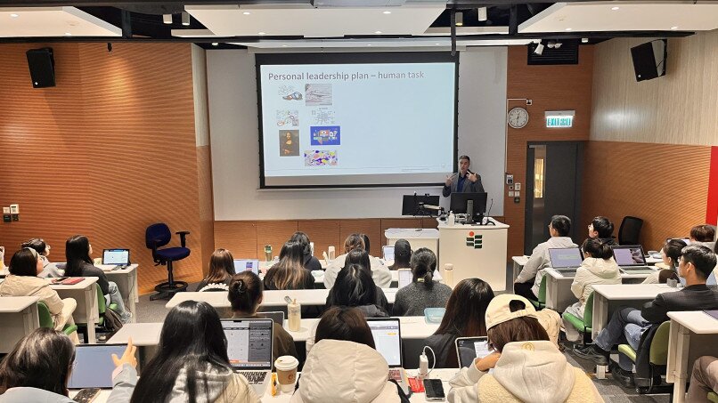 Gallery image of Leading Global Universities - 1